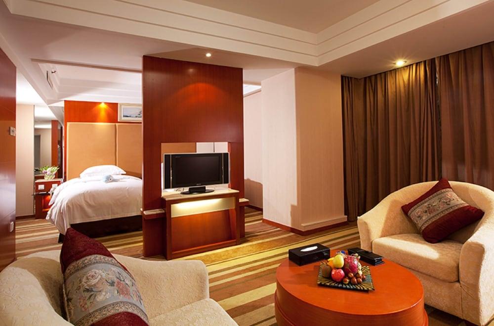 Bayshore Hotel Далянь Экстерьер фото
